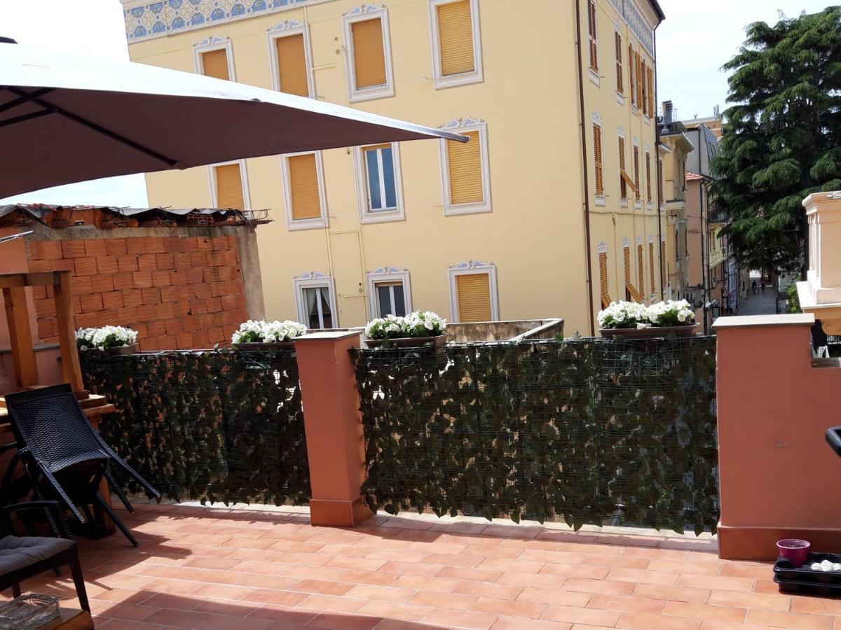 Bed and Breakfast La Terrazza Varraze Exterior foto